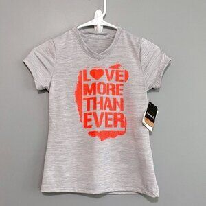 Reebok Girls Spacedye V-Neck Graphic Print “Love More Than Ever” Tee In Grey NEW